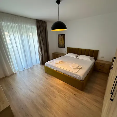 New Bazaar Studios Тирана Экстерьер фото