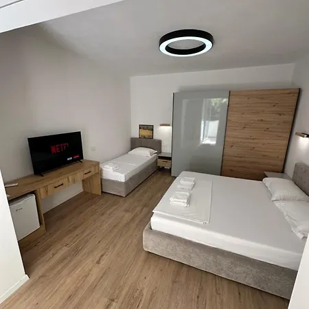 New Bazaar Studios Тирана Экстерьер фото